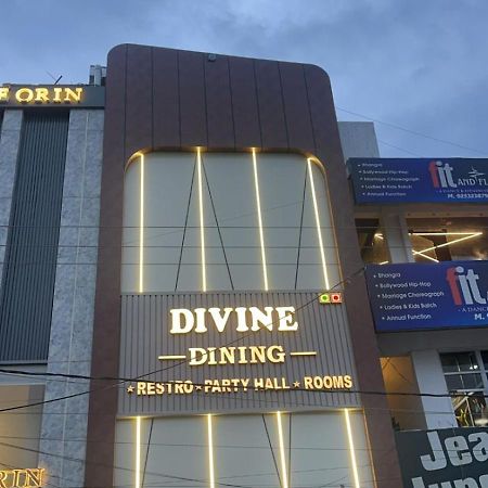 Divine Hotel Karnāl Εξωτερικό φωτογραφία